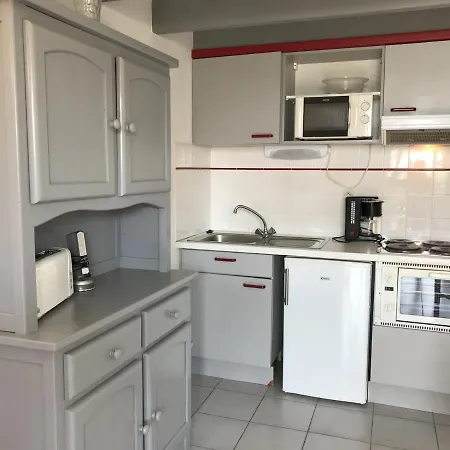 Maison De Pres Et Commerces Avec Jardinet, Parking Prive Et Equipements Complets - Fr-1-22-165 Дом отдыха Ла-Транш-сюр-Мер