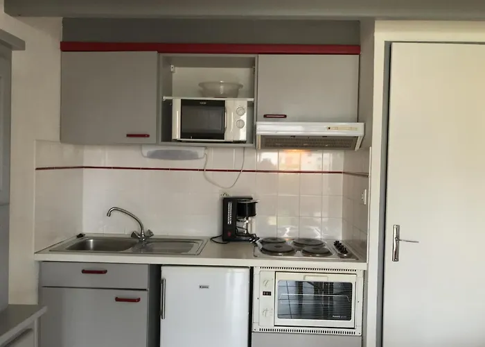 Maison De Près Et Commerces Avec Jardinet, Parking Privé Et équipements Complets - Fr-1-22-165 Casa vacanze *